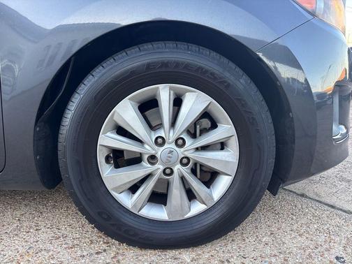 2016 Kia Sedona LX