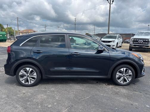 2022 Kia Niro EV EX