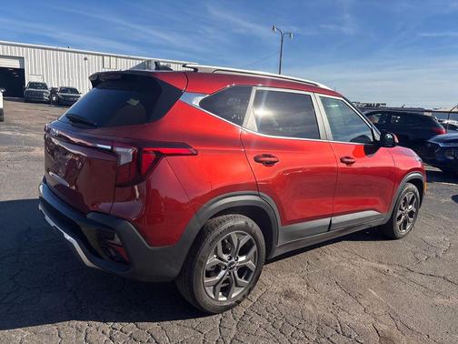 2024 Kia Seltos S
