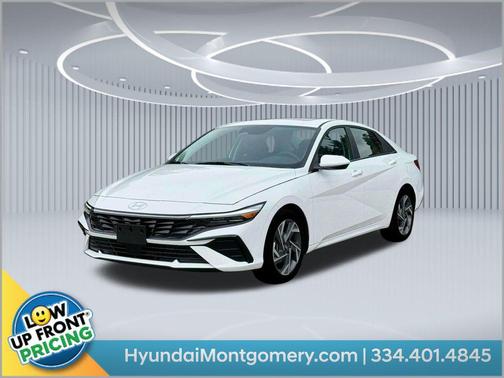 2025 Hyundai ELANTRA SEL