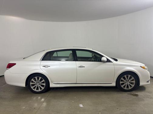 2011 Toyota Avalon Limited