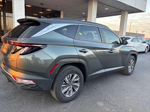 2022 Hyundai TUCSON Hybrid Blue