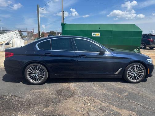 2019 BMW 530 530i