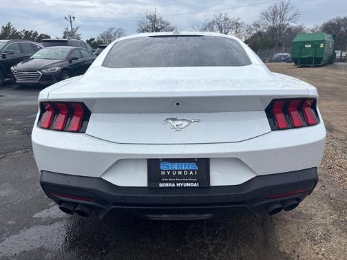2025 Ford Mustang EcoBoost