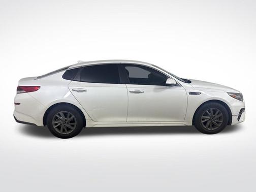 Snow White Pearl 2020 Kia Optima LX