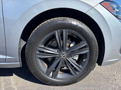 2023 Volkswagen Jetta 1.5T SE