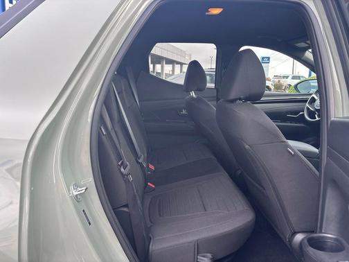 2024 Hyundai SANTA CRUZ SE