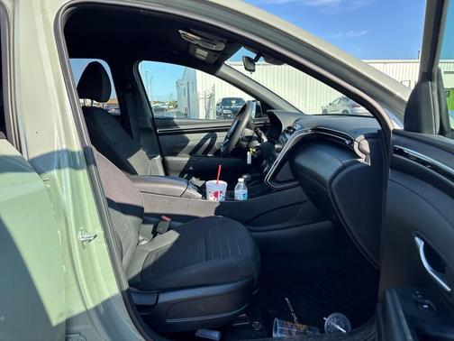 2024 Hyundai SANTA CRUZ SE