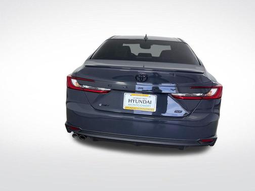 Underground 2025 Toyota Camry SE