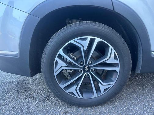 2019 Hyundai SANTA FE Limited 2.0T