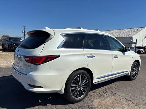 2020 INFINITI QX60 Luxe