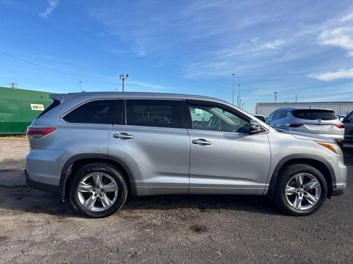 2015 Toyota Highlander Limited