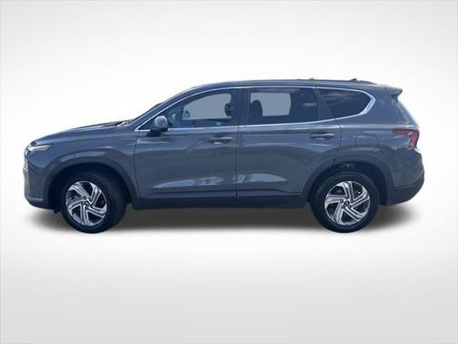 2022 Hyundai SANTA FE SE