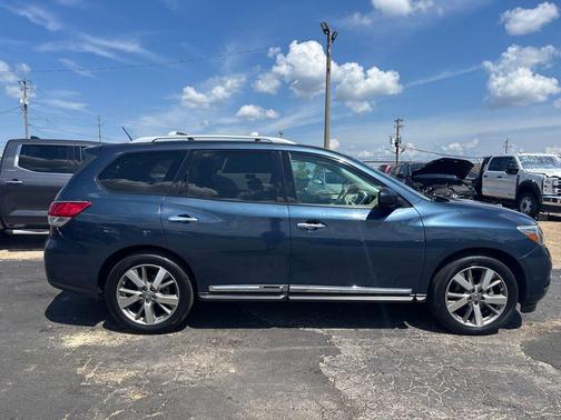 2014 Nissan Pathfinder Platinum