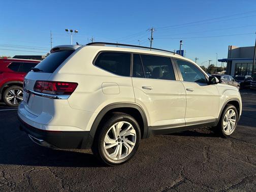 2021 Volkswagen Atlas 3.6L SE w/Technology