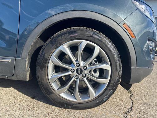 2019 Lincoln MKC Select
