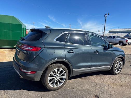 2019 Lincoln MKC Select