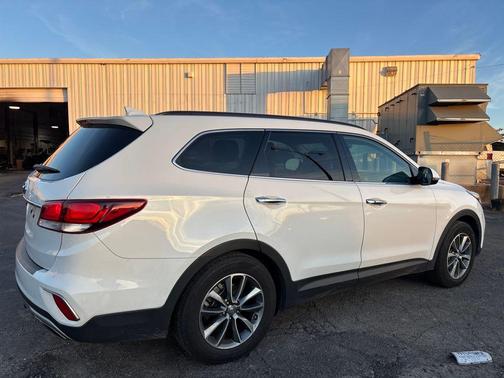 2019 Hyundai Santa Fe XL SE
