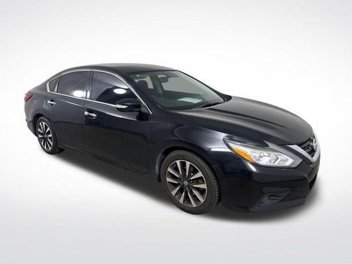 Super Black 2018 Nissan Altima 2.5 SL