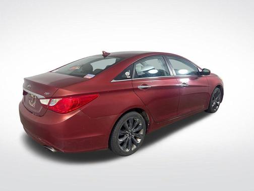 Venetian Red 2011 Hyundai SONATA SE 2.0T