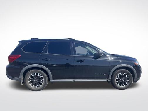 2020 Nissan Pathfinder SV 2WD