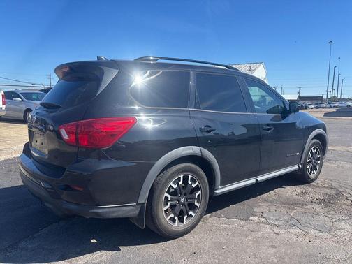 2020 Nissan Pathfinder SV 2WD