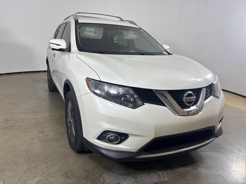 Pearl White 2016 Nissan Rogue SL