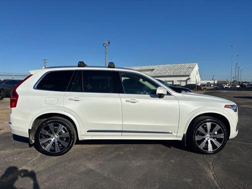 2025 Volvo XC90 B6 Ultra