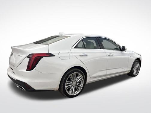 2021 Cadillac CT4 Premium Luxury