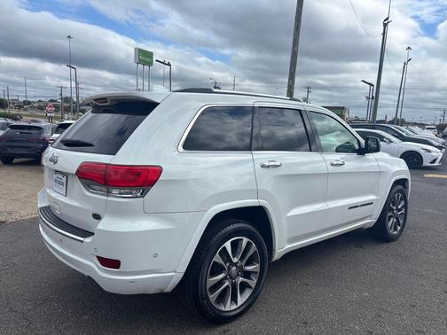 2018 Jeep Grand Cherokee Overland