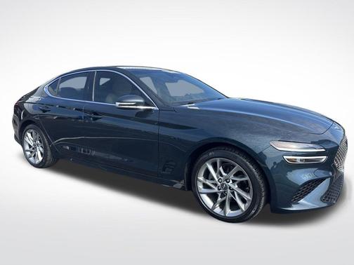 2022 Genesis G70 2.0T RWD