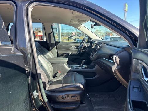 2019 Chevrolet Traverse RS