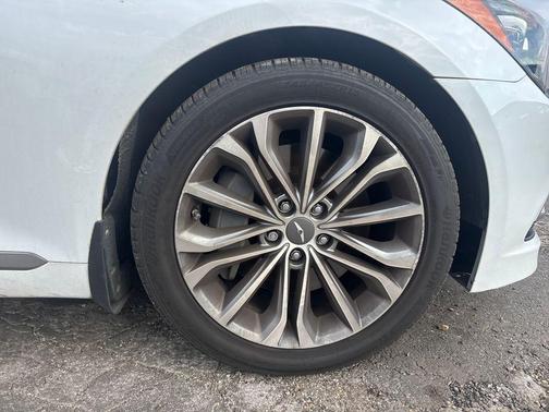 2017 Genesis G80 3.8