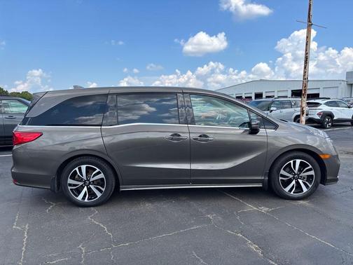 2019 Honda Odyssey Elite