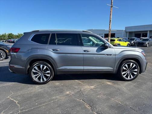 2022 Volkswagen Atlas 3.6L SEL Premium