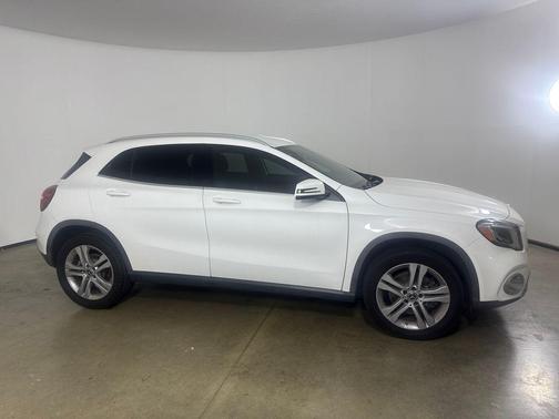 Polar White 2020 Mercedes-Benz GLA 250 Base