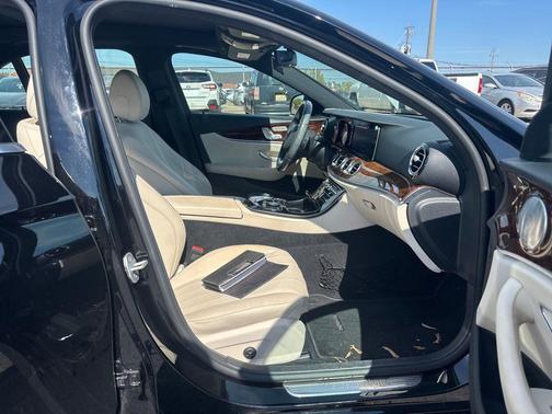 2017 Mercedes-Benz E-Class E 300