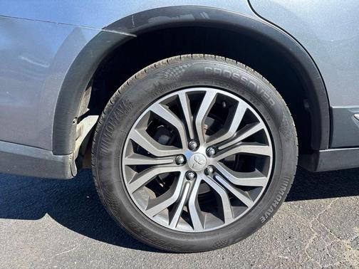 2018 Mitsubishi Outlander ES