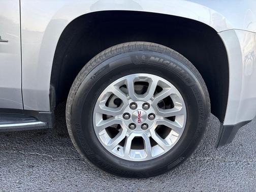 2019 GMC Yukon XL SLT