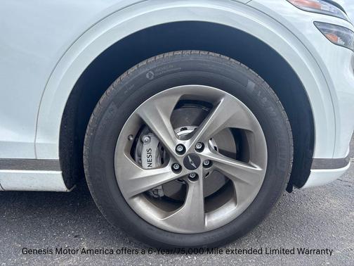 2026 Genesis GV70 2.5T