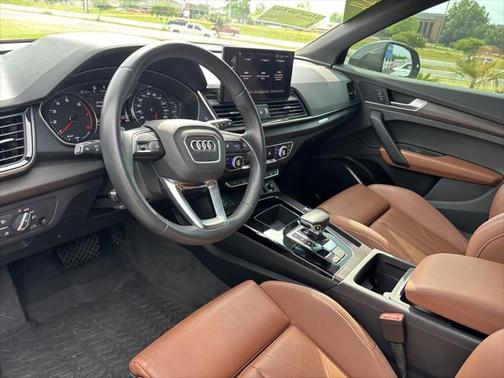 2022 Audi Q5 45 S line Premium