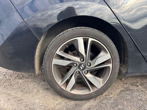 2014 Hyundai ELANTRA Limited