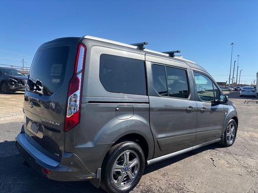 2020 Ford Transit Connect Titanium w/Rear Liftgate