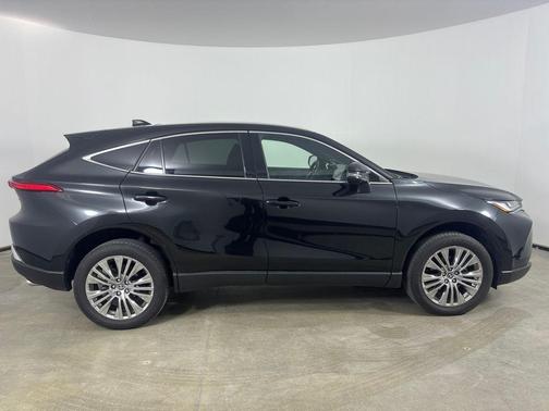 2023 Toyota Venza Limited