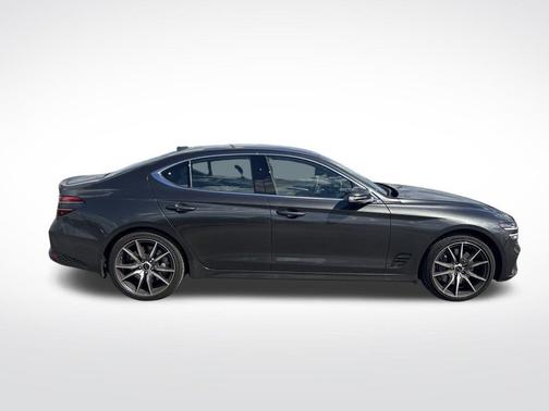2026 Genesis G70 2.5T RWD