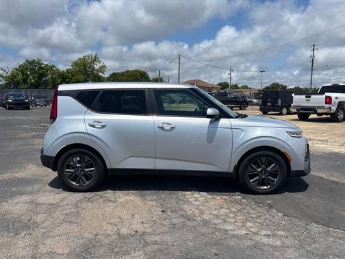 2020 Kia Soul EX