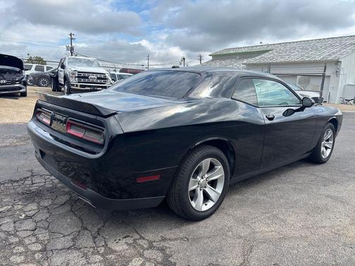 2020 Dodge Challenger SXT