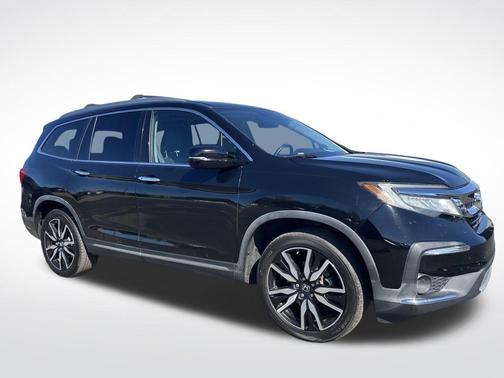 2020 Honda Pilot Touring 8-Passenger