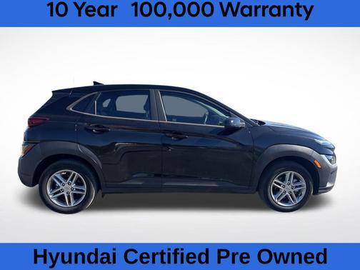 2022 Hyundai KONA SE