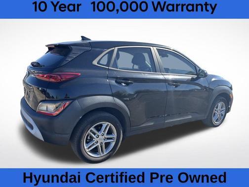 2022 Hyundai KONA SE